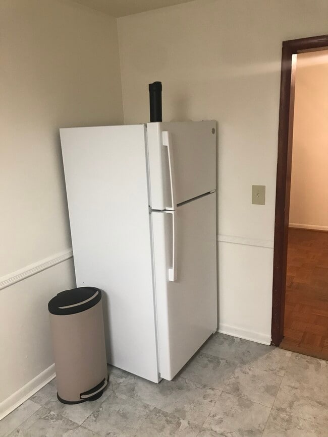 Foto del edificio - 676 Convery Blvd