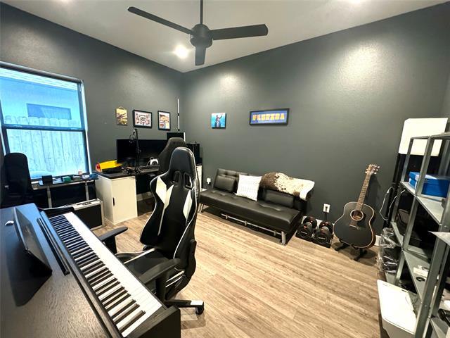Foto del edificio - 4617 Seals Ln