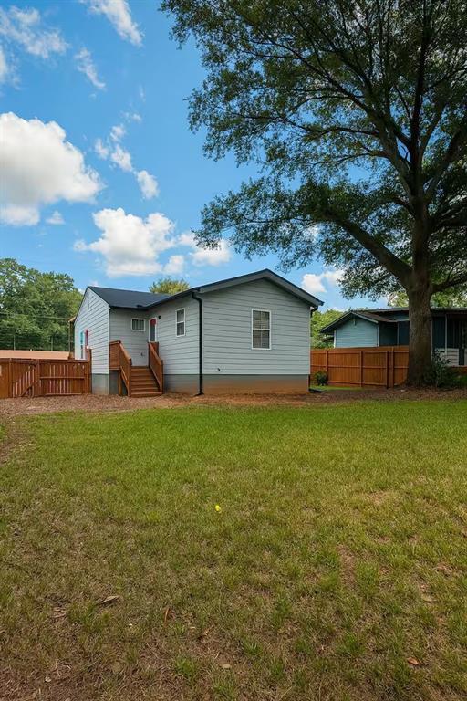 Building Photo - 521 Granade Dr