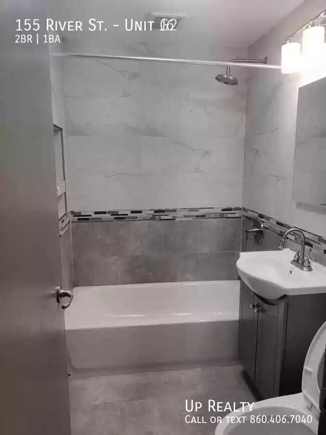 Foto del edificio - 155 River St