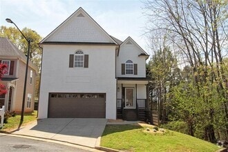 Building Photo - 2210 Orchard Park Cir NW