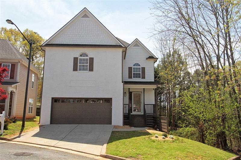 Primary Photo - 2210 Orchard Park Cir NW