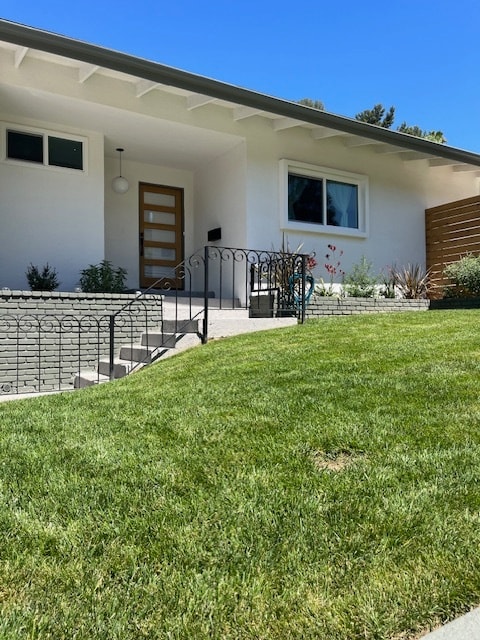 Primary Photo - 5304 Baza Ave
