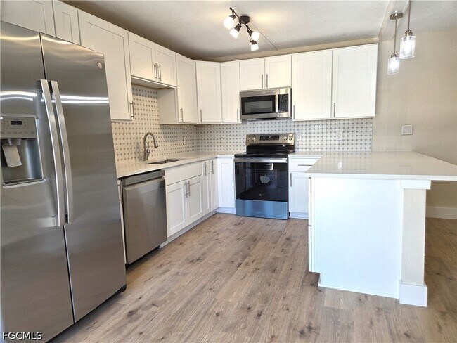 Foto del edificio - 1608 Park Meadows Dr