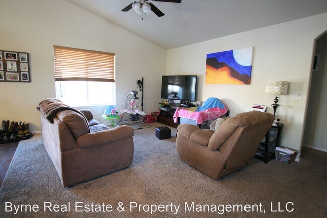 Building Photo - 4 br, 3 bath House - 7219 Red Cardinal Loop