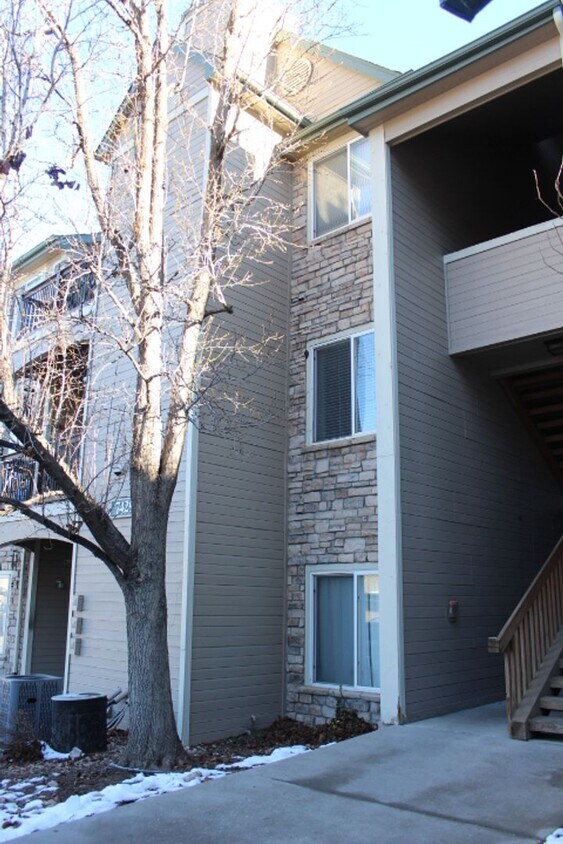 Primary Photo - Littleton 2 br/2 ba Condo in Mountain Gate...