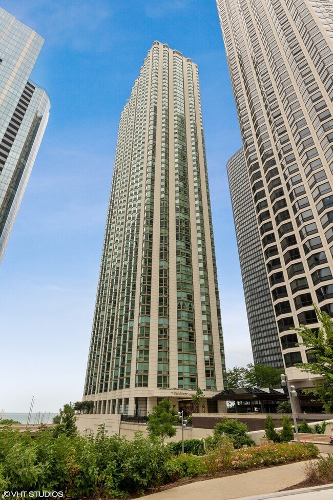 Building Photo - 195 N Harbor Dr