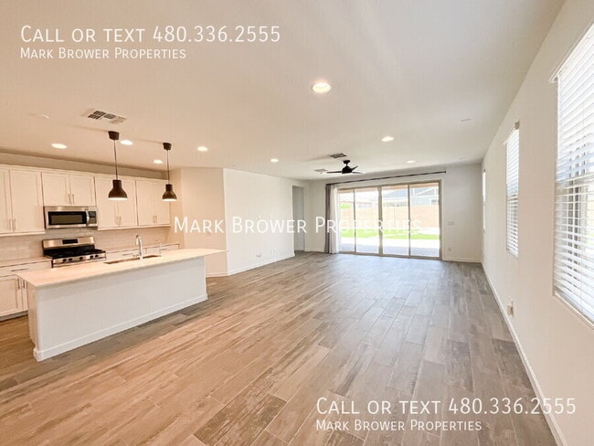 Building Photo - 100 E Virgo Pl