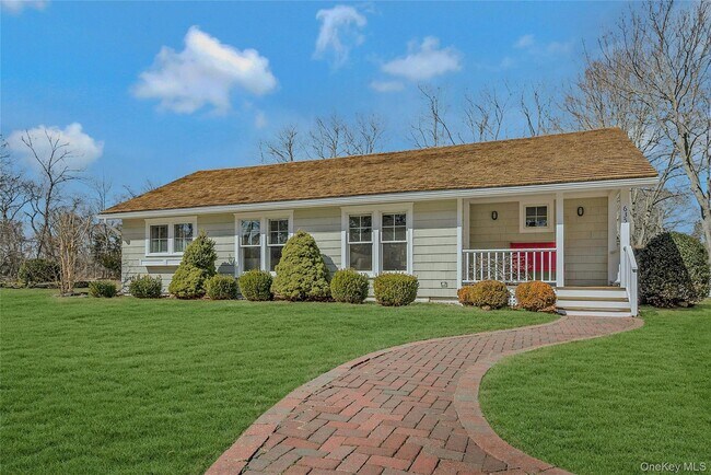 Building Photo - 635 Strohson Rd