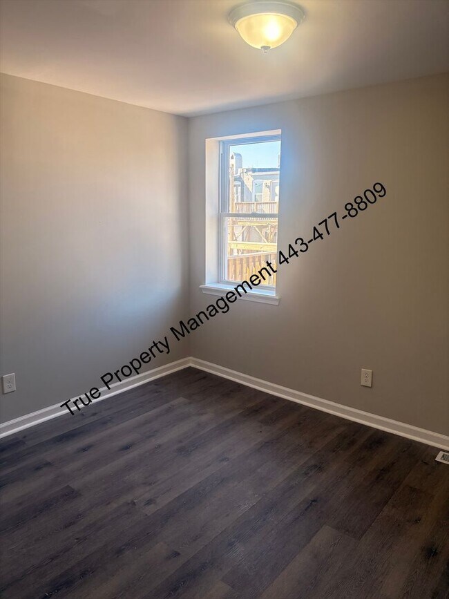 Foto del edificio - Affordable 2BR Home in Prime Baltimore Location