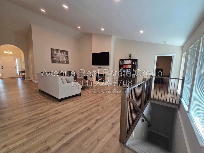 Foto del edificio - 956 Briar Green Ct