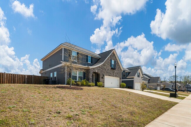 Foto del edificio - 9928 Long Leaf Pne Dr