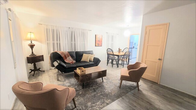 Foto del edificio - 5972 Guthrie Ave