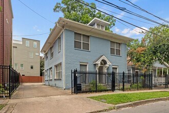 Building Photo - 412 Drew St