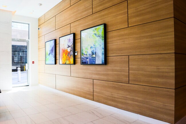 Photo du bâtiment - 5515 Boundary Rd