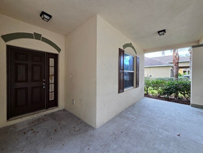 Building Photo - Three Bedroom Home at Lake Pleasant Cove in Apopka