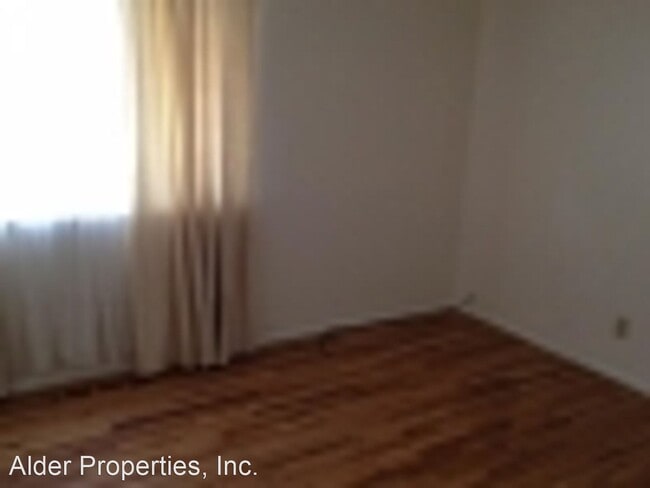 Building Photo - 3 br, 2 bath House - 1635 Majestic Drive