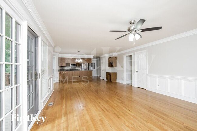 Building Photo - 3601 Chadford Place