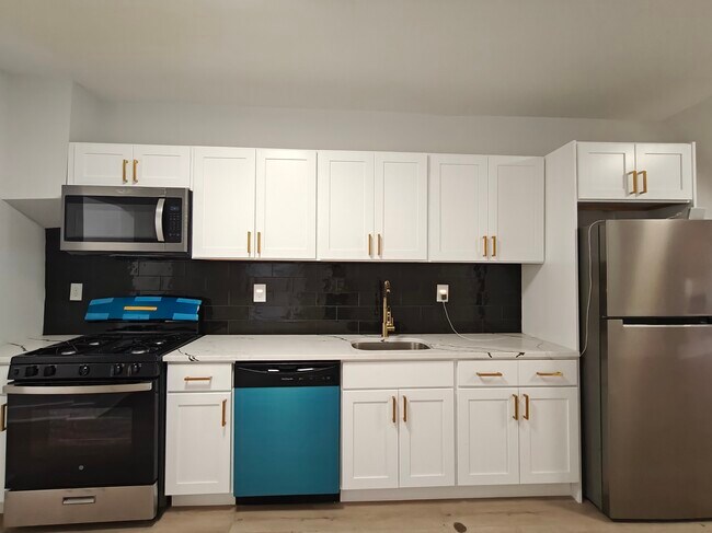 Foto del edificio - 223 N 58th St