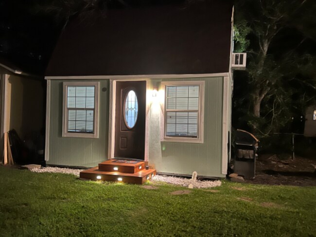 Foto del edificio - 5917 Willow St