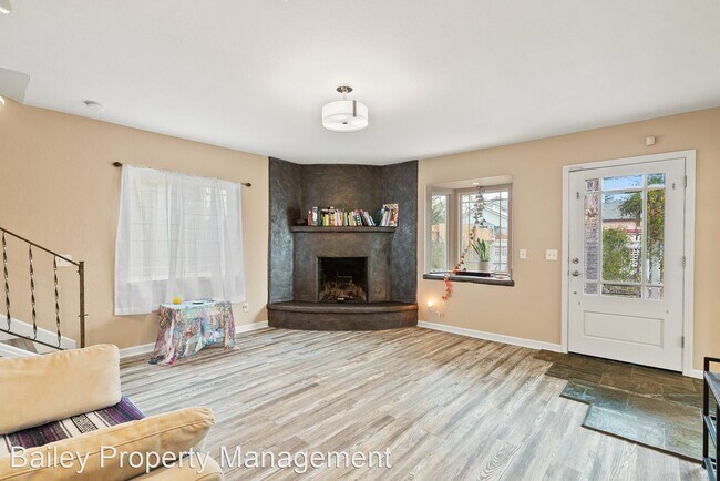 Building Photo - 3 br, 2 bath House - 531 Dufour St