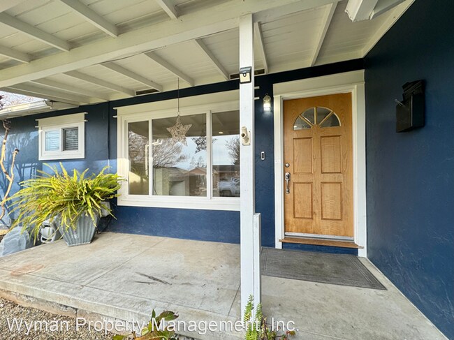 Foto del edificio - 3 br, 1 bath House - 1118 Kansas Ave.