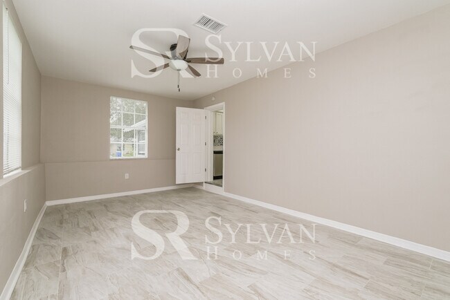 Foto del edificio - Everything You Need. All Right Here.