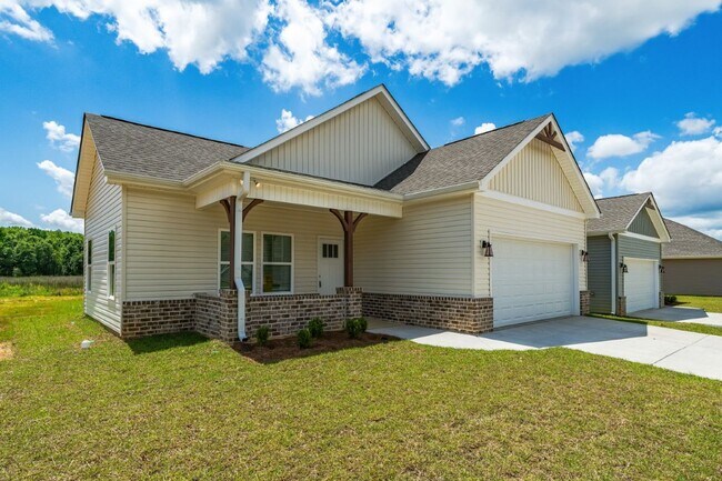 Building Photo - 4385 Tari Street Tuscaloosa, AL 35401