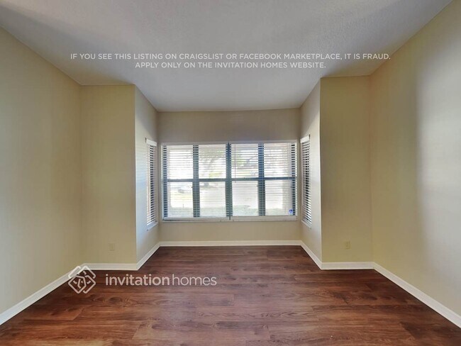 Foto del edificio - 6265 Indian Meadow St