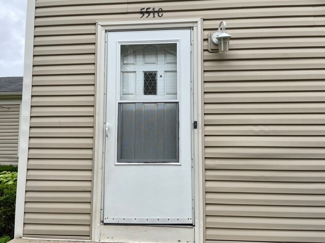 Building Photo - 551 Sidney Ave