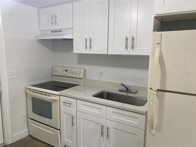 Foto del edificio - 9709 E Castle S Ct