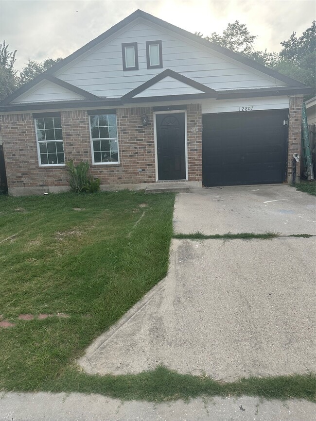 Building Photo - 12807 Discipline Ave