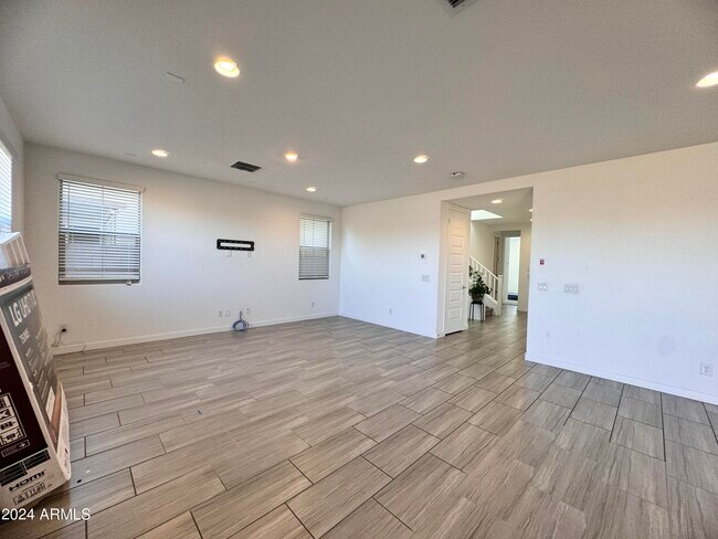 Foto del edificio - 2570 E Pelican Dr