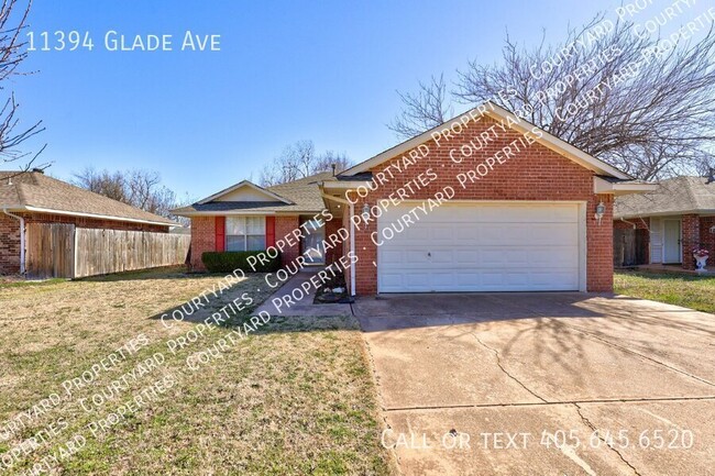 Building Photo - 11394 Glade Ave