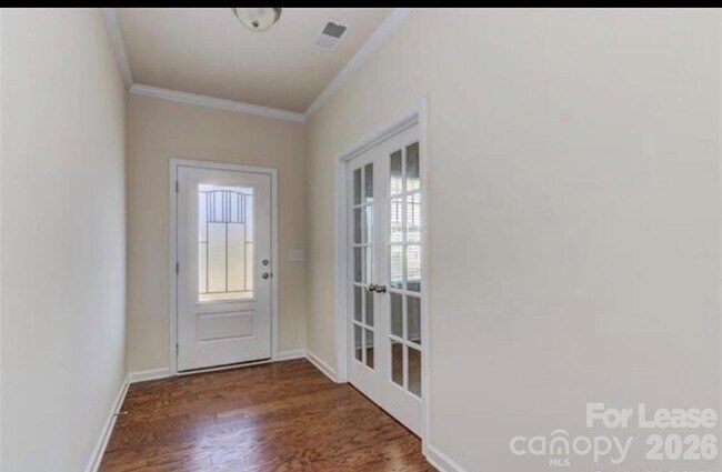 Foto del edificio - 11614 Gilroy Ln