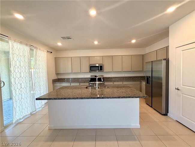 Building Photo - 11377 Sonny Miller Ct