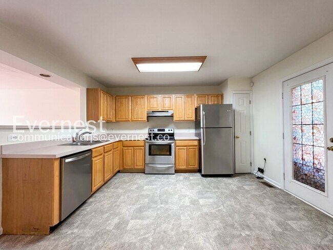 Foto del edificio - 1101 Highpointe Blvd