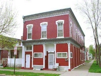 Primary Photo - 136 Campbell St