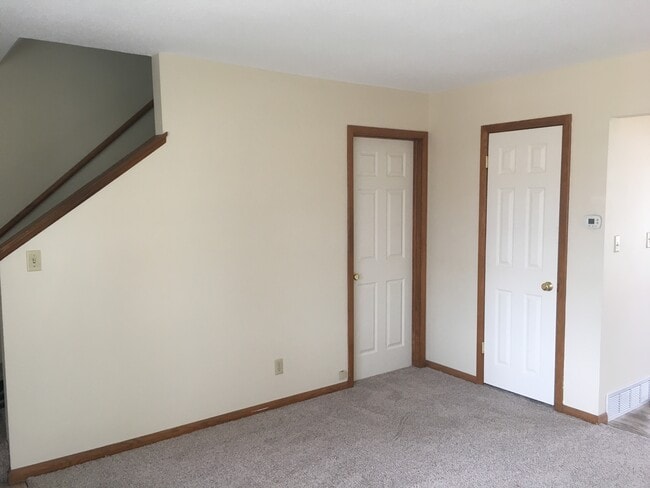 Building Photo - 601 Hood St