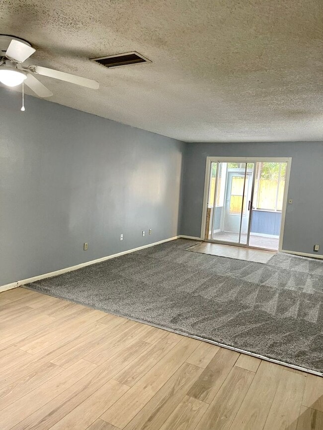 Building Photo - 100 Cone St