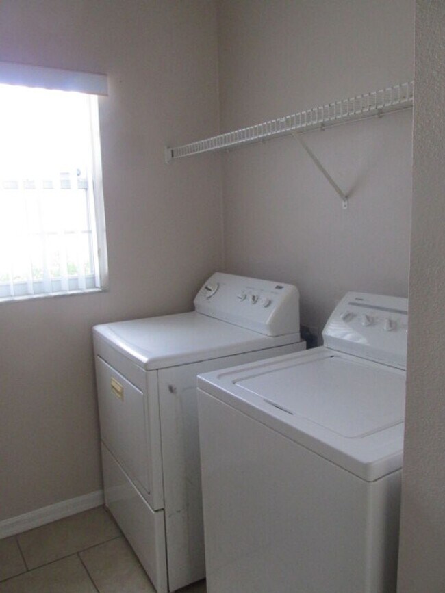 Foto del edificio - Nice!