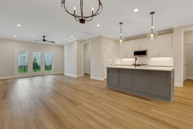 Foto del edificio - 49 Hensley Rd