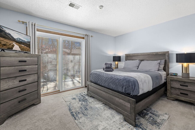 Foto del edificio - 9 August Ln