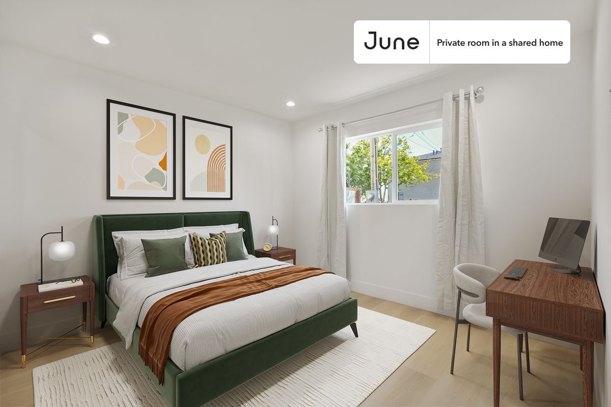 Primary Photo - Private bedroom in 5 bed/5 bath Home