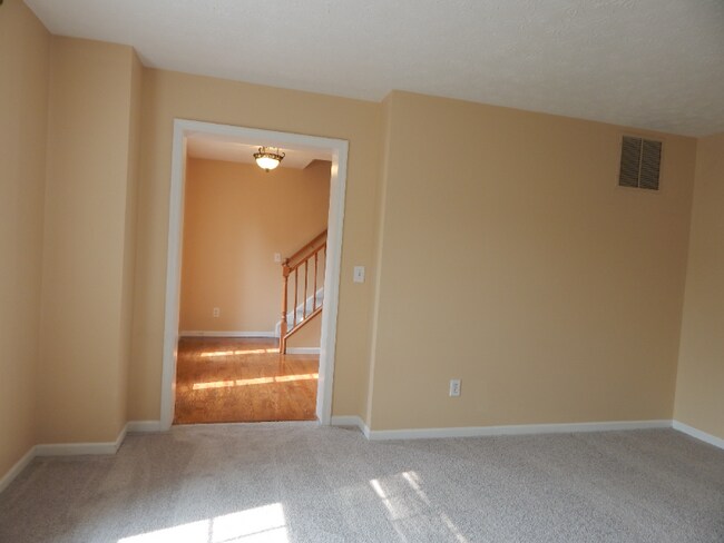 Foto del edificio - 20 Lexington Ct