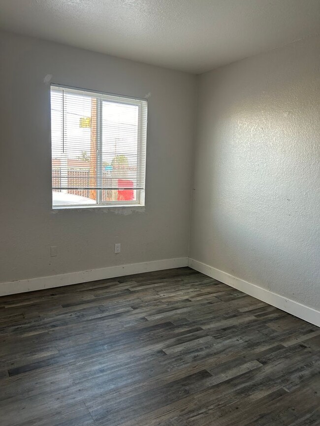 Foto del edificio - Close to bart Station and park