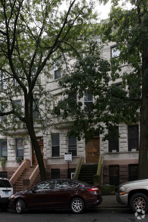 Primary Photo - 432 W 162 St