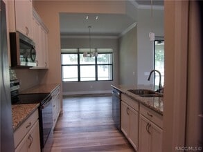 Building Photo - 248 E Cumberland Ct