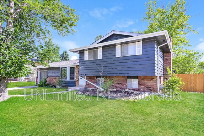Photo - 7413 S Albion St House