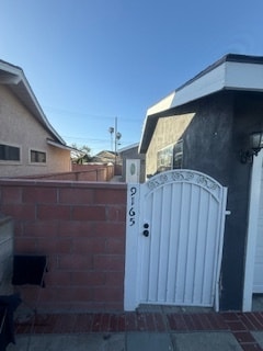 Foto del edificio - 9165 La Grand Ave